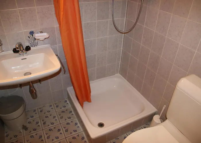 Combyre C 012 - Comfortable 4 Pers *