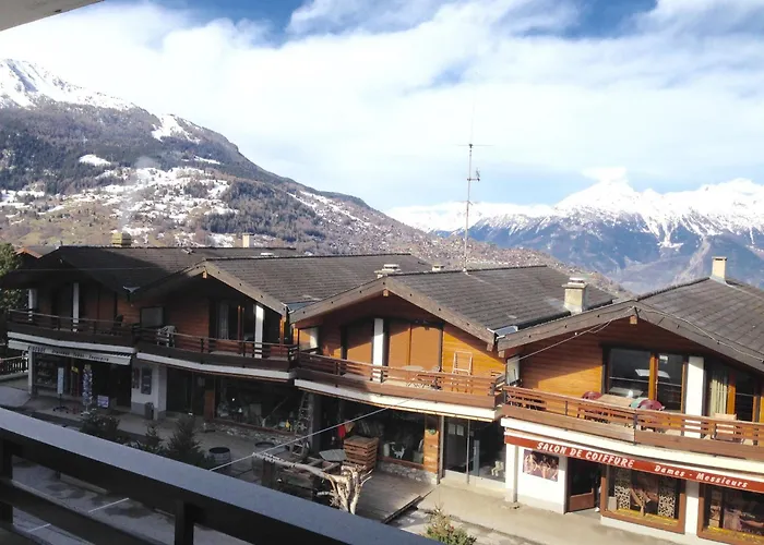 Combyre C 012 - Comfortable 4 Pers